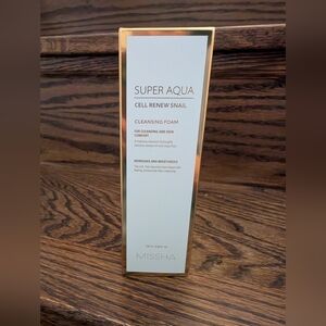 Missha Super Aqua Cell Renew Snail Cleansing Foam - Brand New